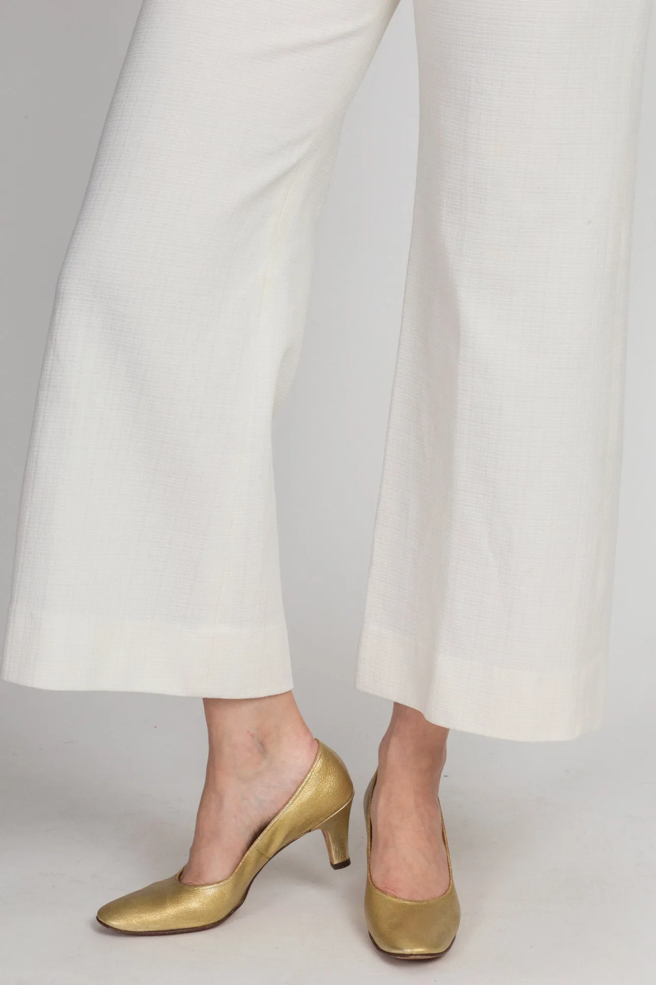 70s White High Waist Flared Pants - Extra Small, 25"