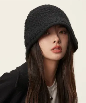 Classy Black Thick Warm Solid Knit Bonnie Hat