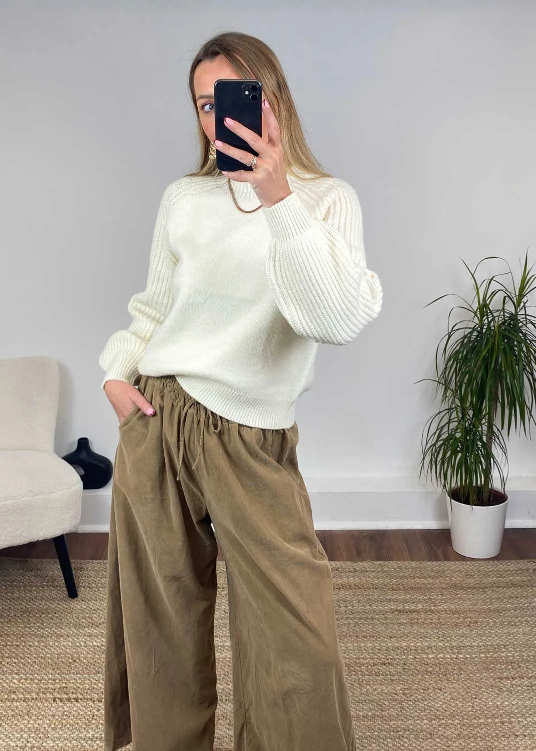 Enya Knitted Jumper in Cream