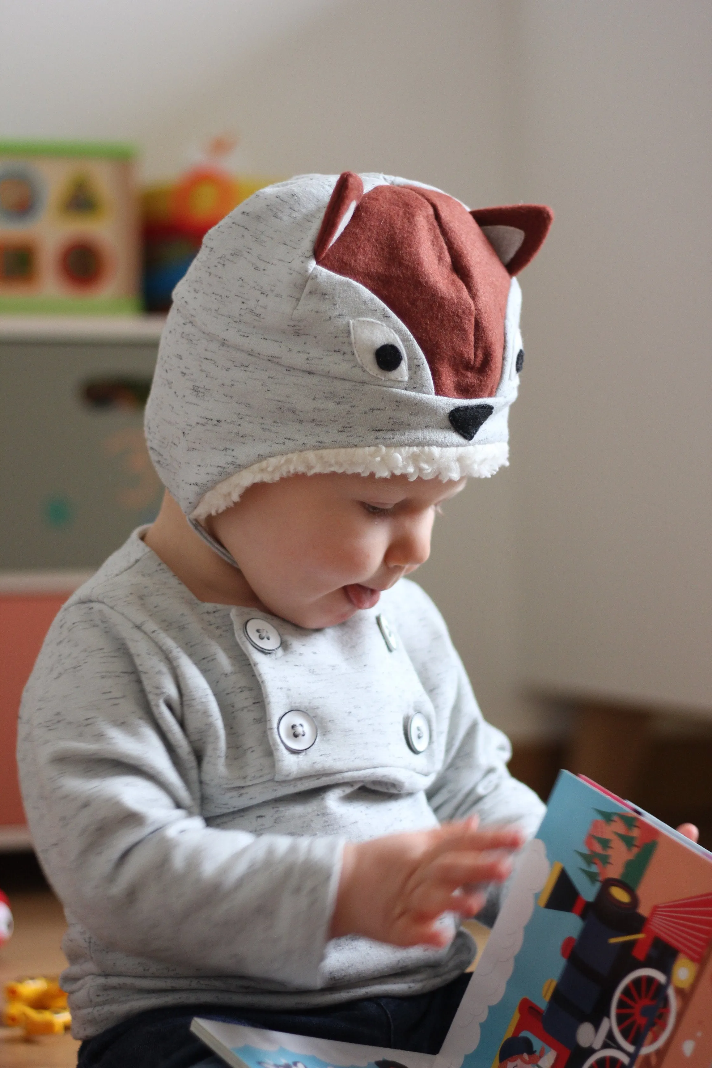 Ikatee - HUGO Sweatshirt and Hat Set- Baby 6M-4Y- Paper Sewing Pattern