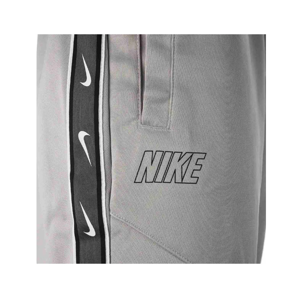 Nike Men's Sportswear Repeat Joggers