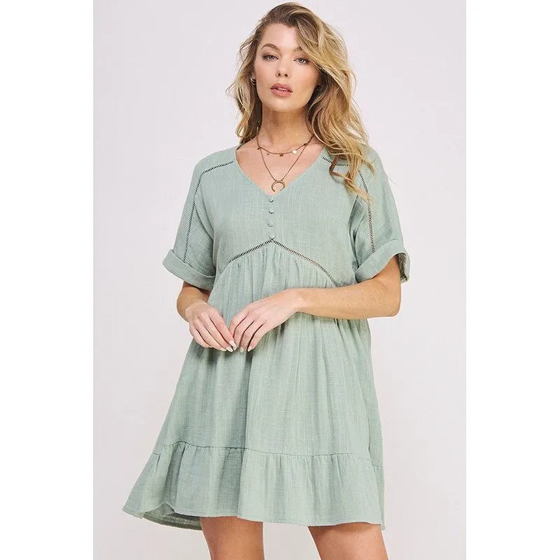 PLUS SIZE SHORT SLV BUTTON DOWN V-NECK SHORT DRESS