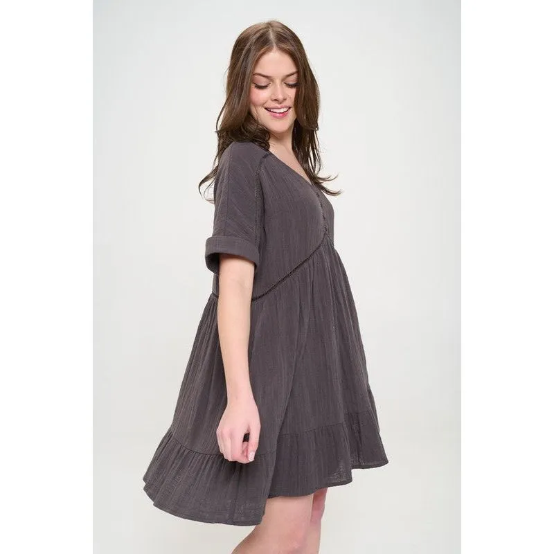 PLUS SIZE SHORT SLV BUTTON DOWN V-NECK SHORT DRESS