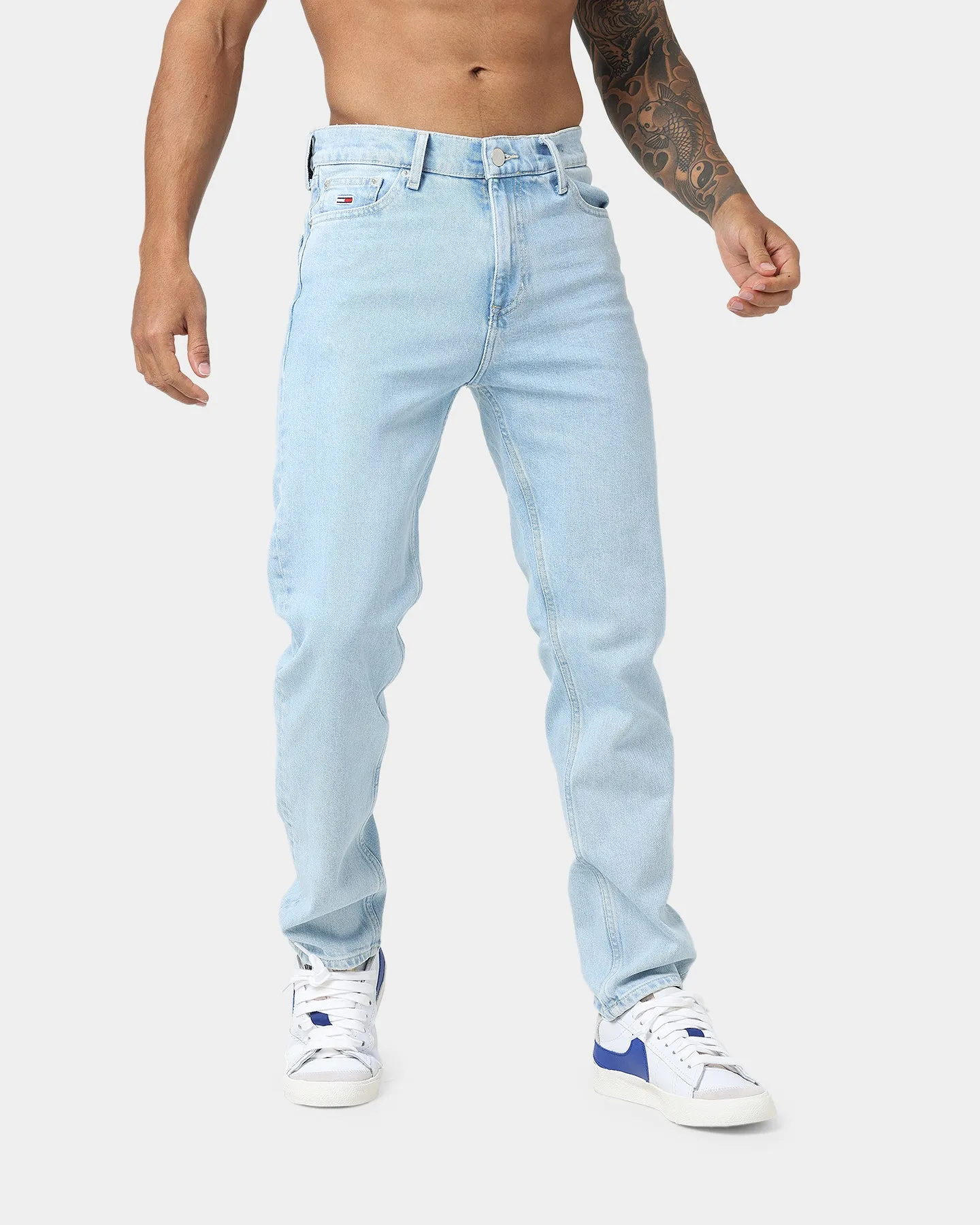 Tommy Jeans BF7012 Dad Tapered Jeans Denim Light